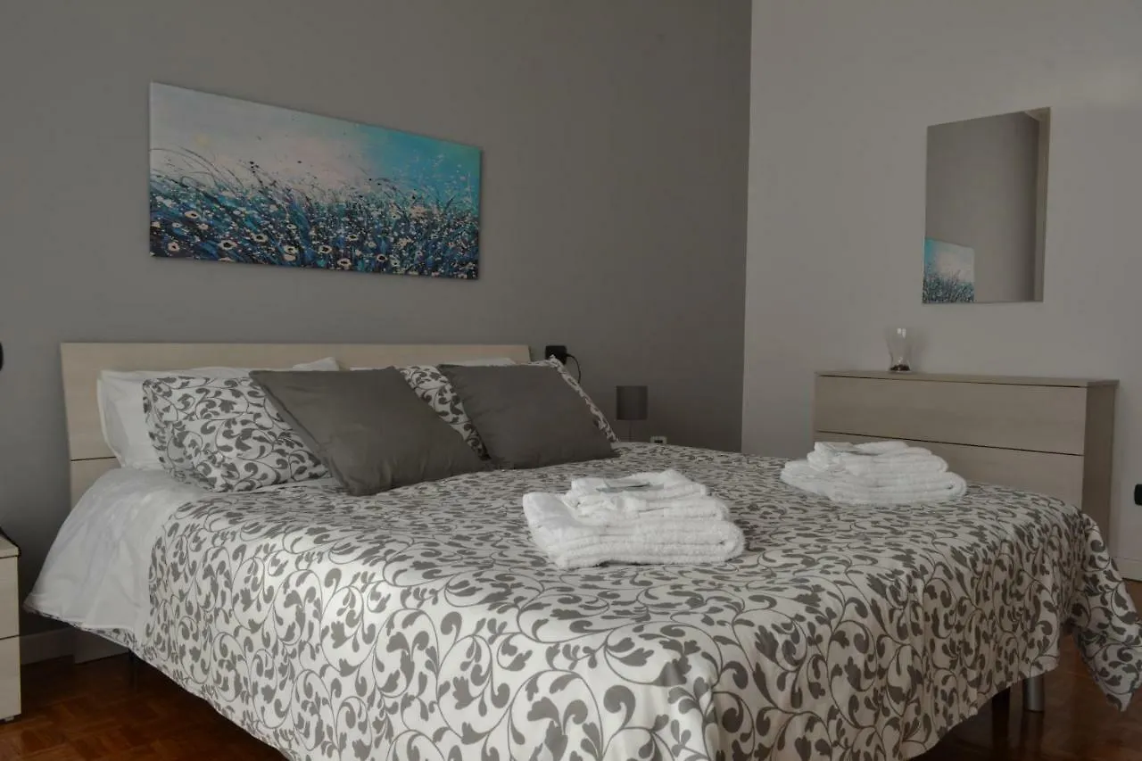 Mm House Apartment Tortona Mailand